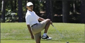 Obama_Golf_Strut